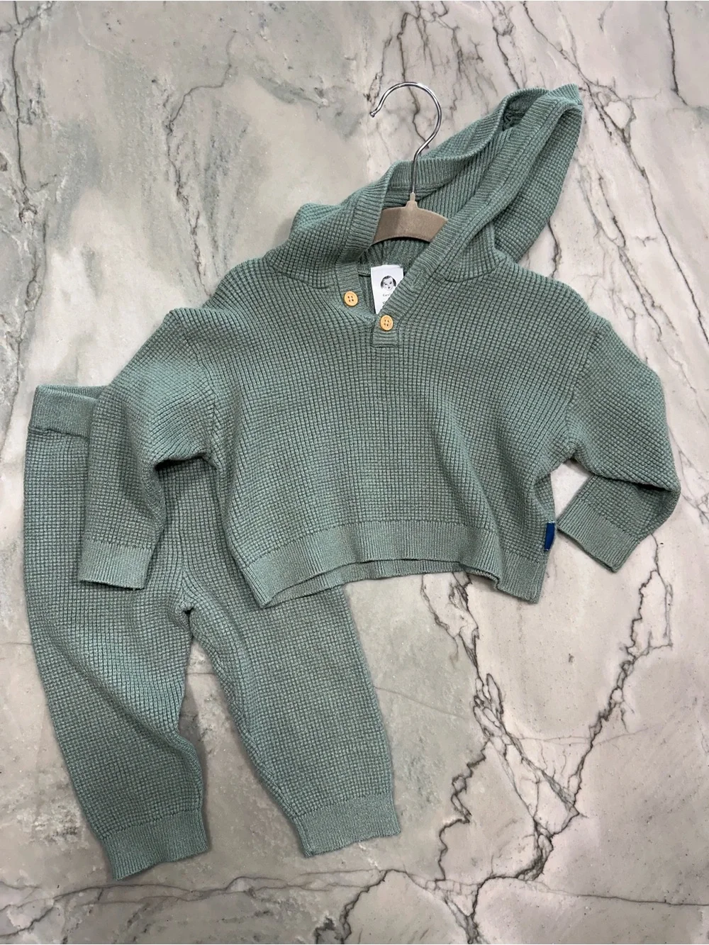 12-18M Boys. Beautiful assortment SEE PICS